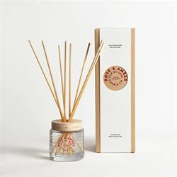 Isle of Skye Rose and Amber Reed diffuser 27cm x 8.5cm x 8.5cm