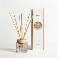 Isle of Skye Juniper Berry Reed Diffuser 27cm x 8.5cm x 8.5cm