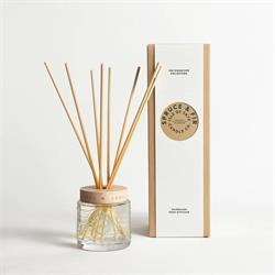 Isle of Skye Spruce & fir Reed diffuser 27cm x 8.5cm x 8.5cm