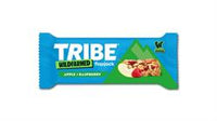 Tribe TRIBE Wildfarmed Flapjack in Apple + Raspberry flavour 50g