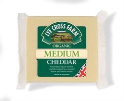 Organiczny średni ser Cheddar 245 g (zamów pojedyncze sztuki lub 10 sztuk na wymianę zewnętrzną)