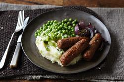 Red Onion & Rosemary Sausages 6 x 50g