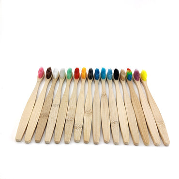 12 stuks milieuvriendelijke bamboe-houtskooltandenborstel voor de mondgezondheid Koolstofarme tandenborstel met middelzachte haren en houten handvat