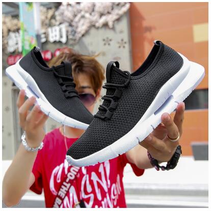 Couple Running Shoes Breathable Outdoor Male Sports Shoes Lightweight Sneakers Women Comfortable Athletic Training Footwear